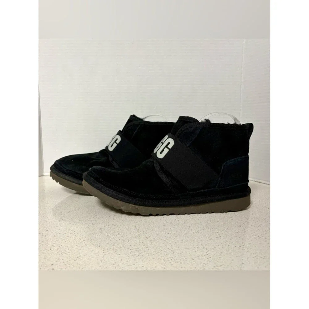 Ugg Neumel II Graphic Kids Boot